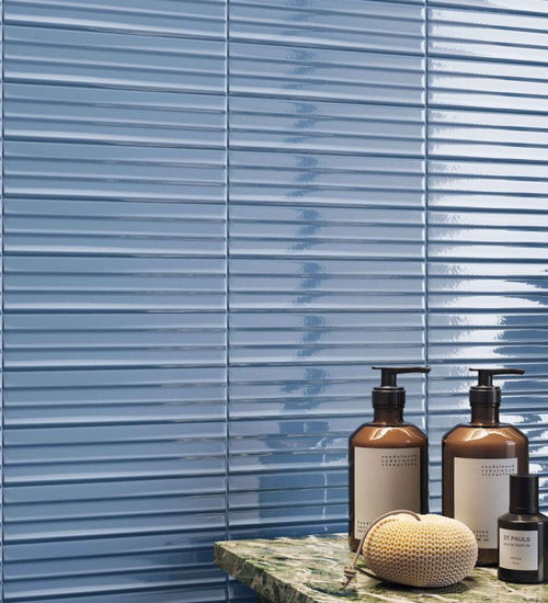 Wandtegel Flaviker Flow Blauw glans 6x25 cm